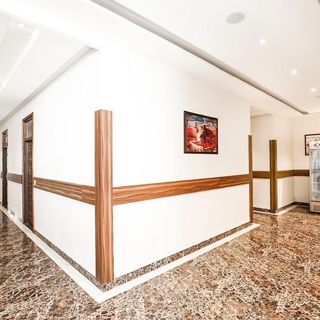 Hotel Woodcrest Zirakpur - Best Family Hotel By - A Unit Of Sidham Group Dış mekan fotoğraf